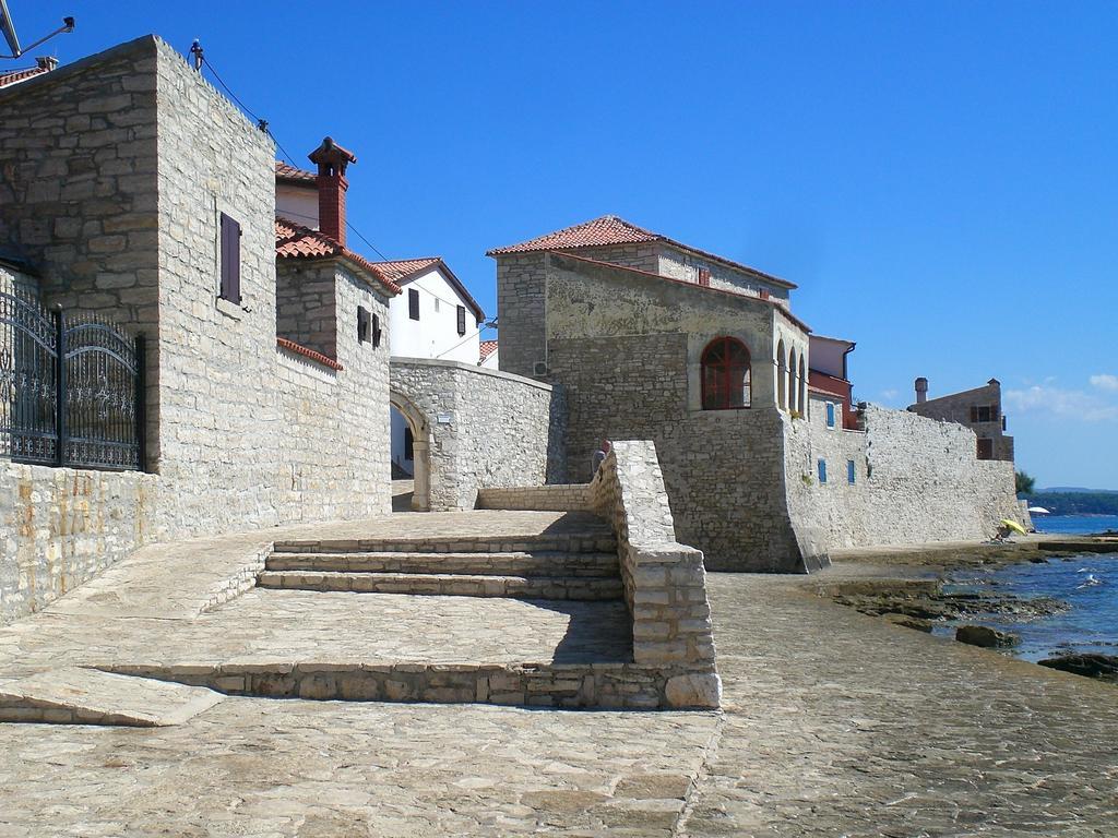 Apartments Casa Emonia Novigrad Istria Habitación foto